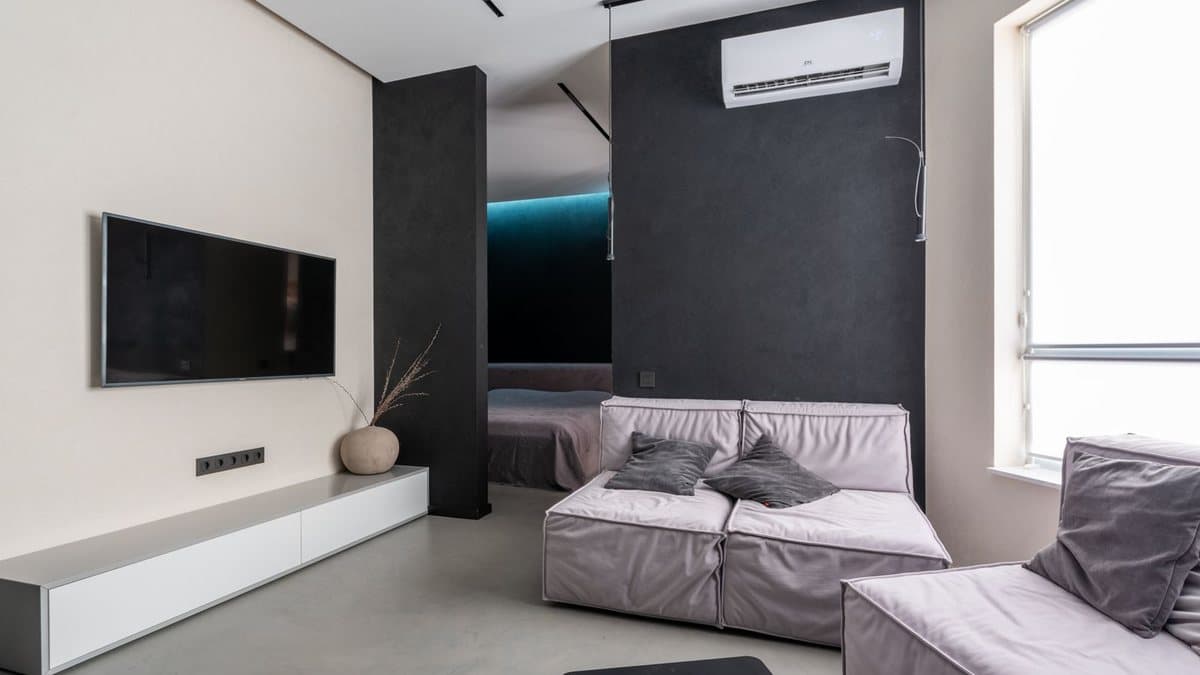 Contemporary living room television setup used for evaluating a streaming service
